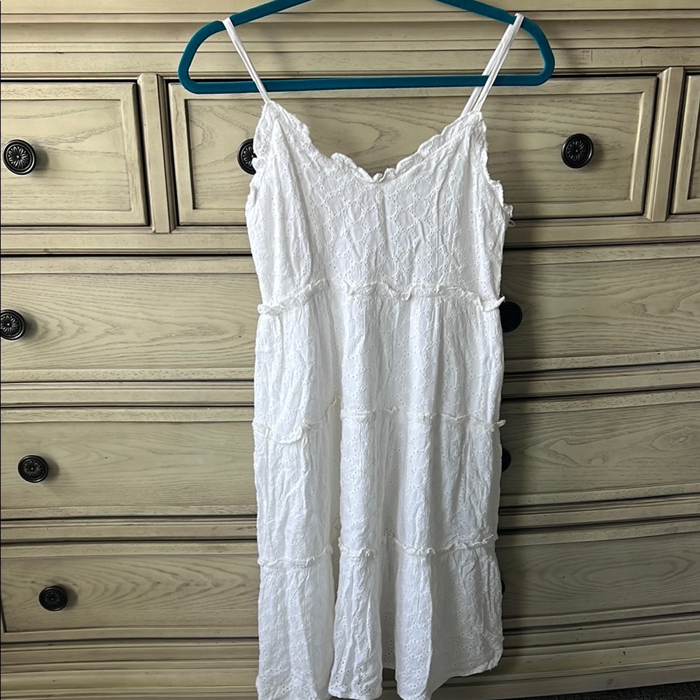 NWT Boho Spaghetti Straps Eyelet Tiered Eyelet Knee Length Dress S\M